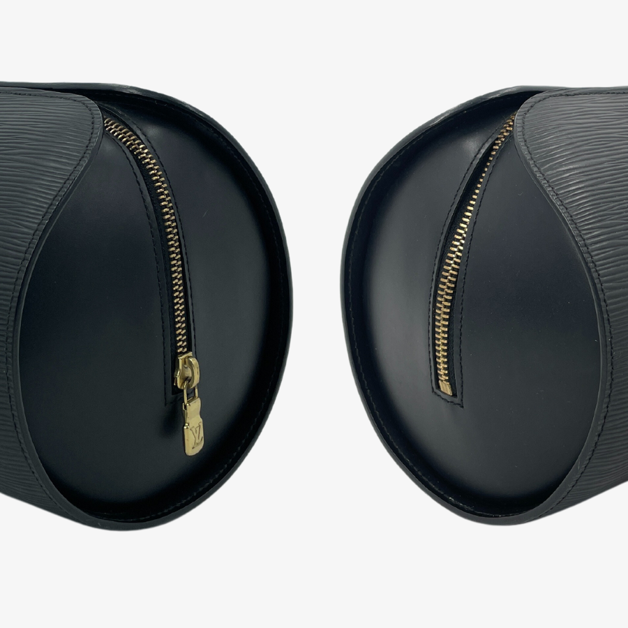 Louis Vuitton Souflot Epi Noir M52222 Shoulder Bag with Pouch