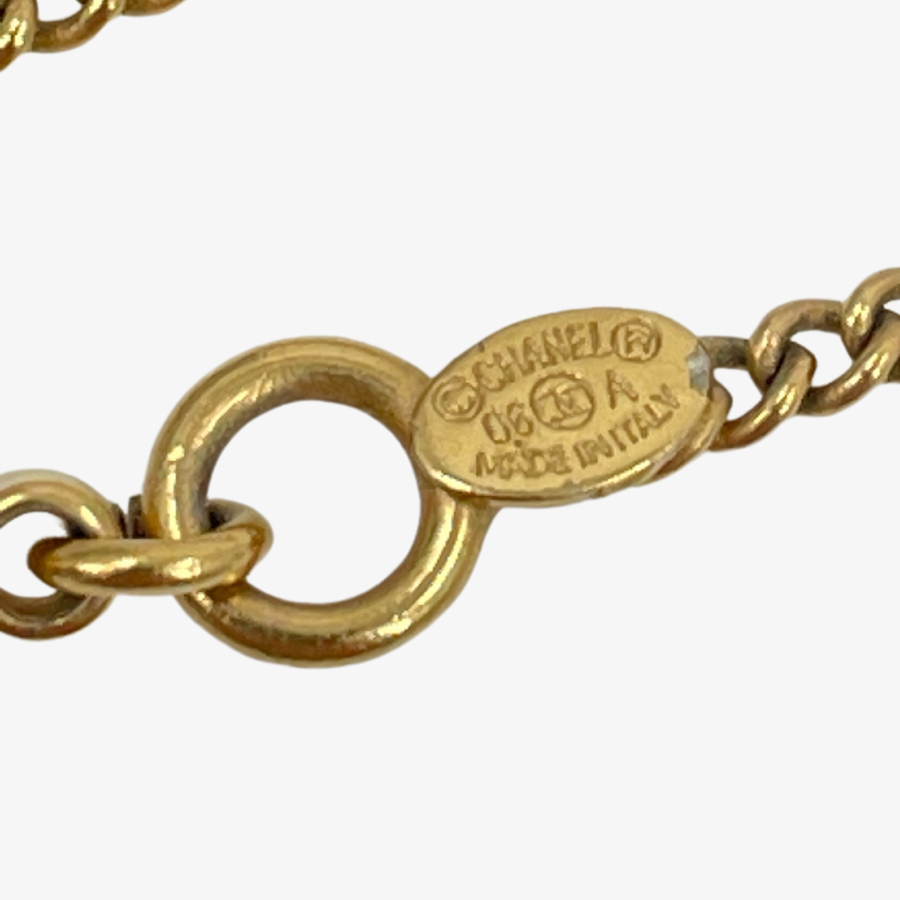 CHANEL Gold Coco Mark Ribbon Necklace