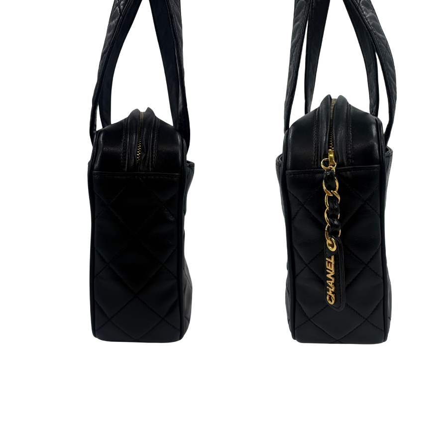 CHANEL　ハンドバッグ　ラムスキン　ブラック