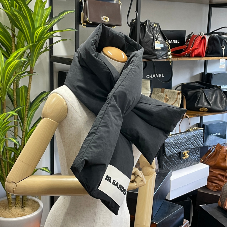 Jil Sander マフラー ダウン ブラック