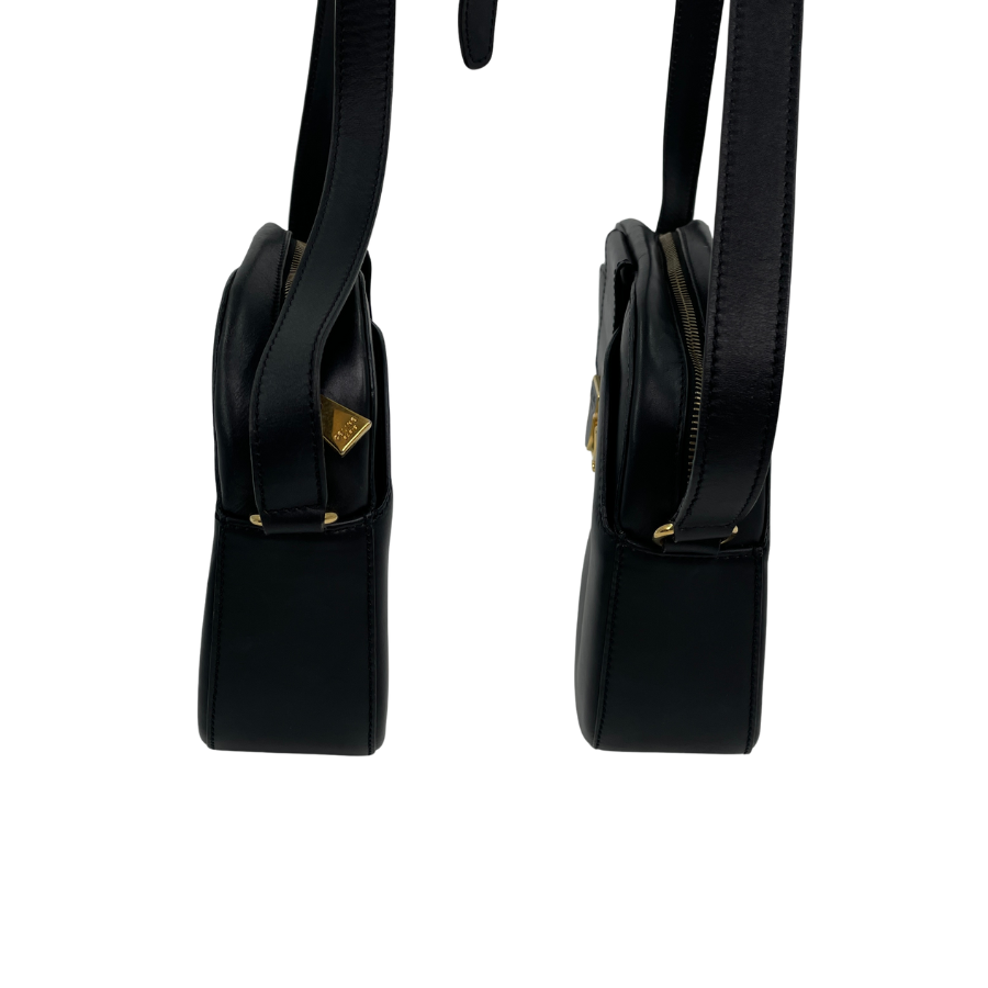 CELINE　レザーショルダー