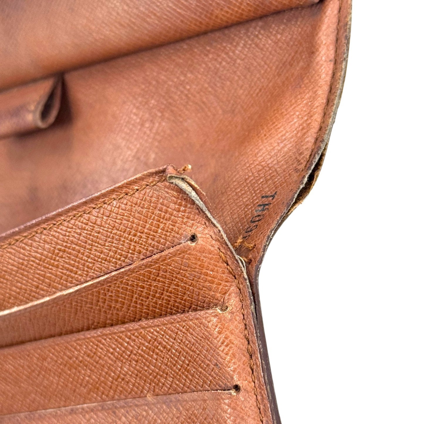 LOUIS VUITTON モノグラム ポルトフォイユ インターナショナル 三つ折り財布 M61217