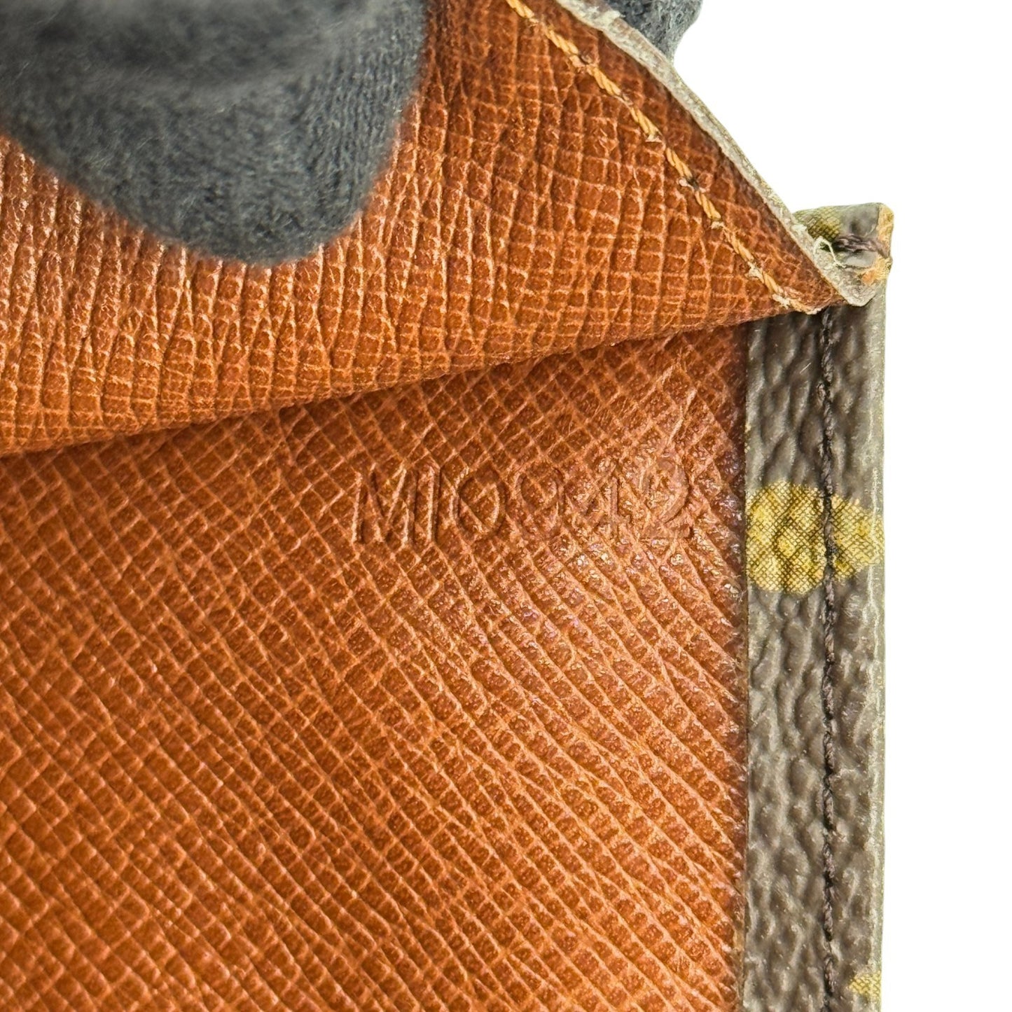 LOUIS VUITTON モノグラム ポシェット ラバ23 M51940