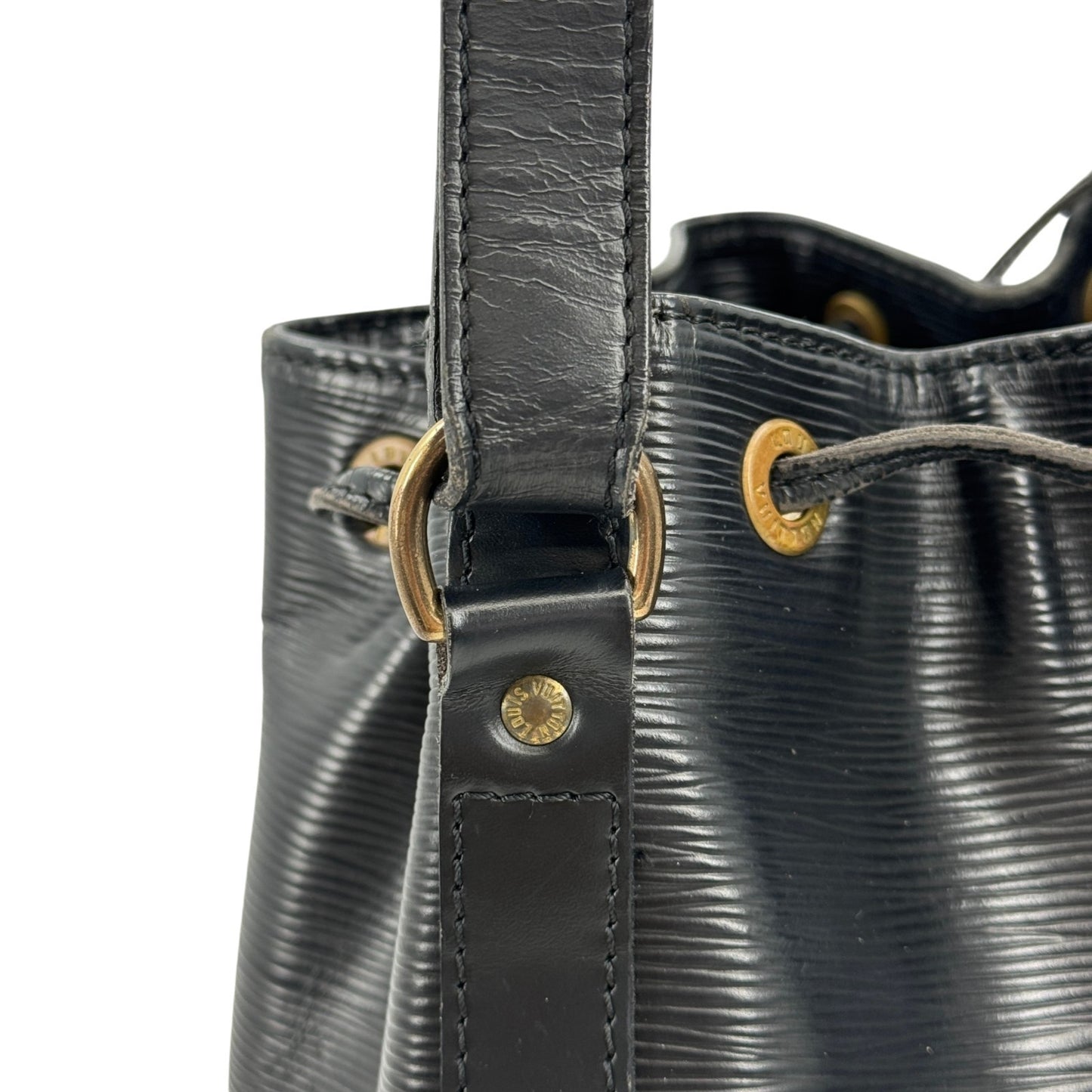 LOUIS VUITTON エピ・ノワール プチ・ノエ M59012 巾着 ショルダーバッグ