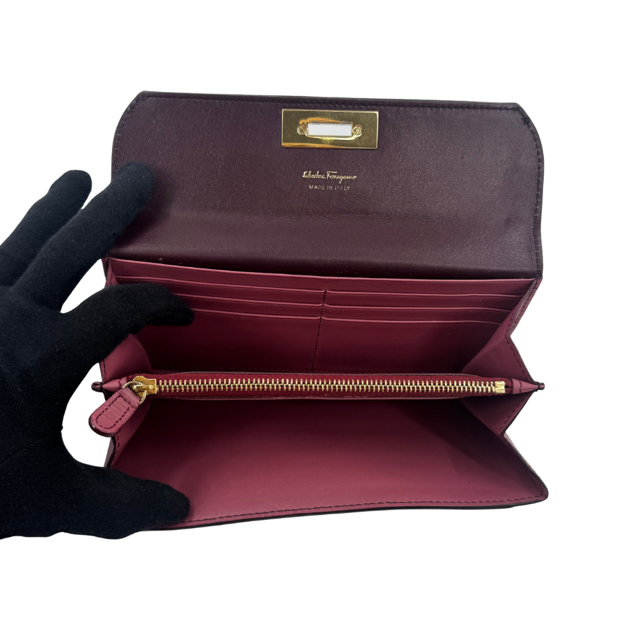 Ferragamo　財布