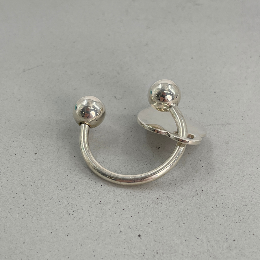 TIFFANY　ハートモチーフ　キーリング
