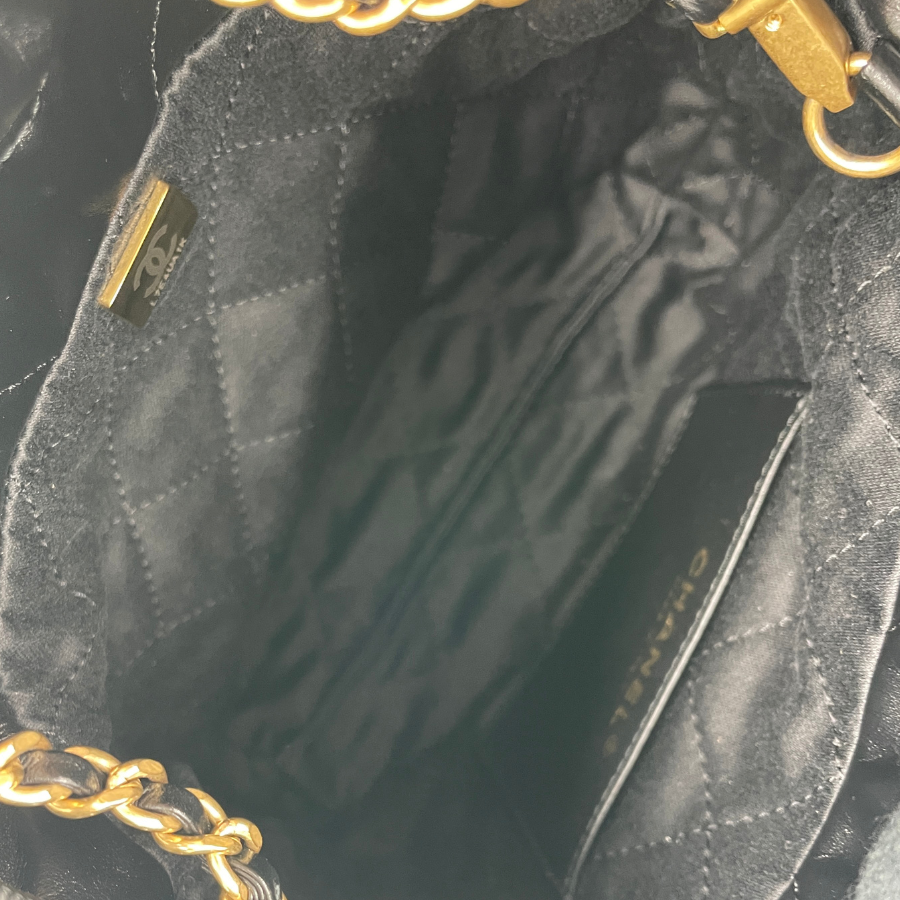 CHANEL Chanel 22 Bucket Chain Shoulder Bag