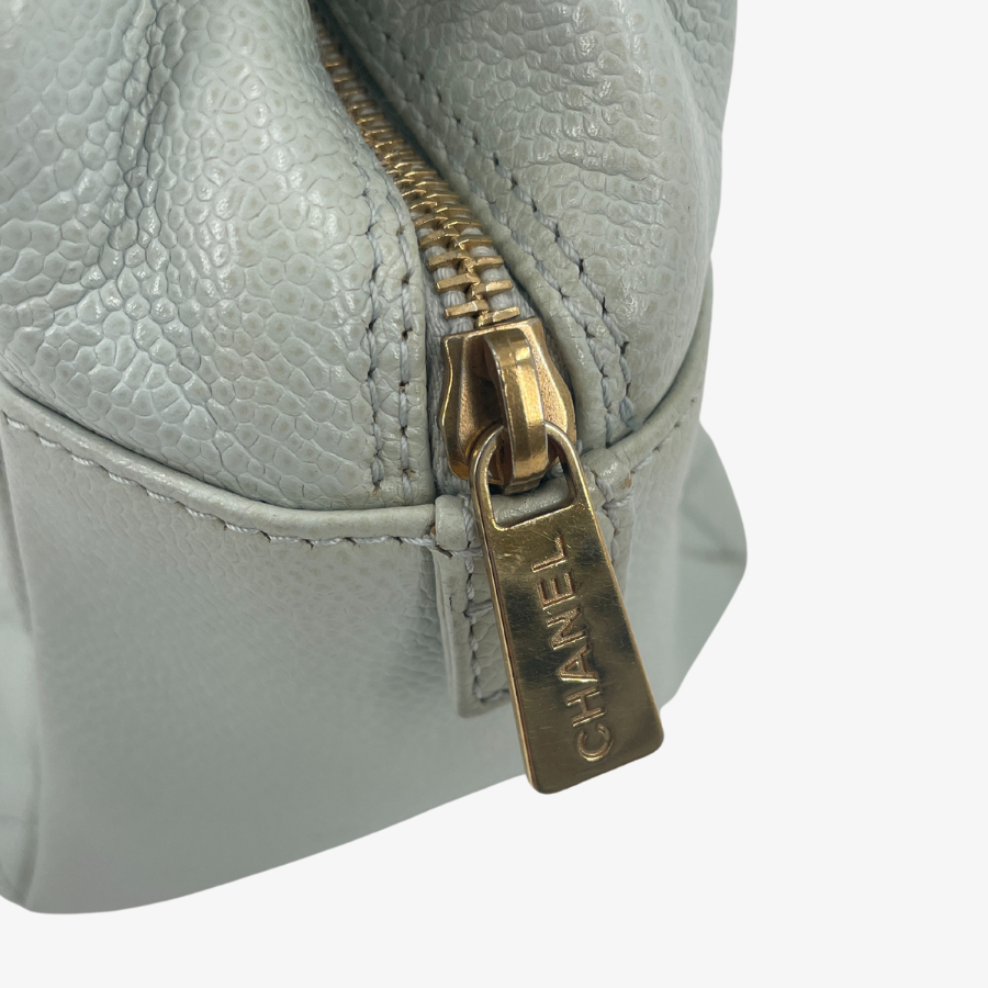 CHANEL Caviar Matelasse Chain Shoulder Bag