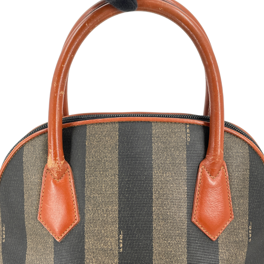 FENDI  ぺカン  ２WAYバッグ