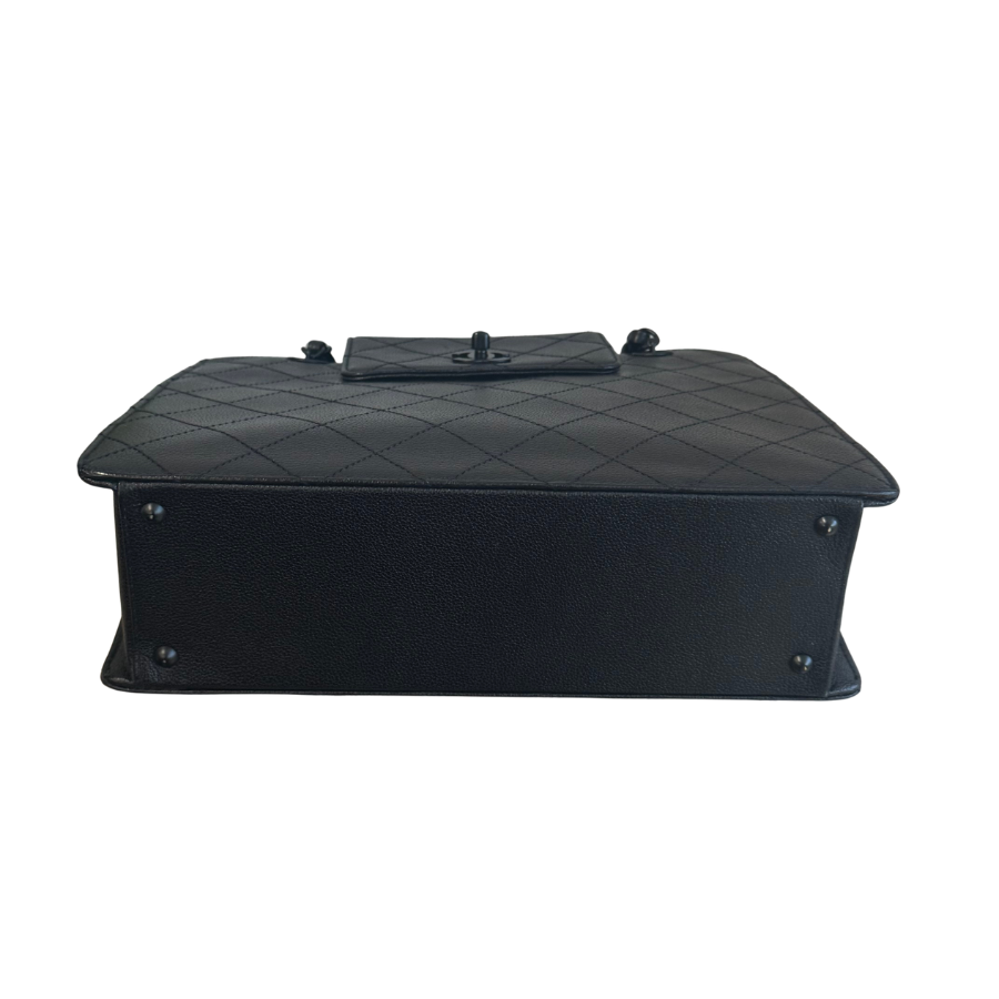 CHANEL　マトラッセ チェーン トートバッグ　B