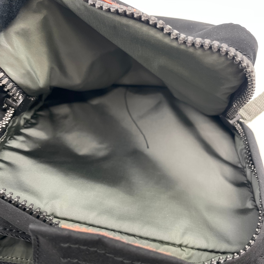 PRADA ウエストバッグ ナイロン ギャラ