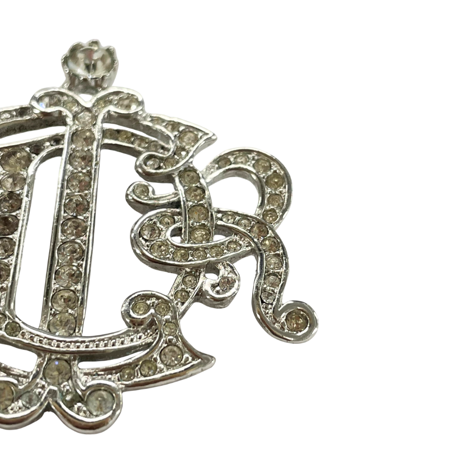 DIOR　ブローチ　ロゴ