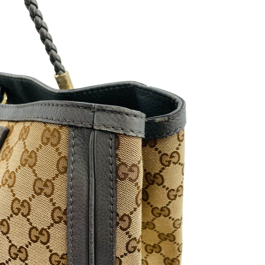 GUCCI  ベラ  バンブータッセルバッグ