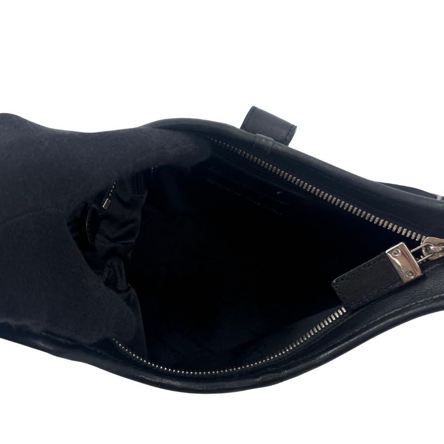 Ferragamo　ナイロン×レザーバッグ