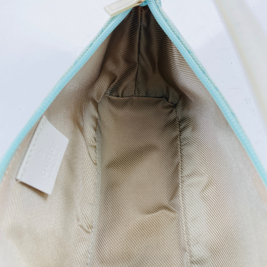 GUCCI  GGキャンバス  アクセサリーポーチ