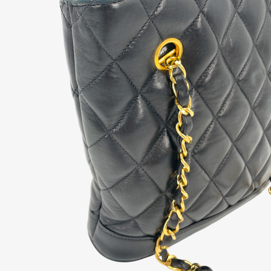 CHANEL Vintage Black Lambskin Quilted Shoulder Bag