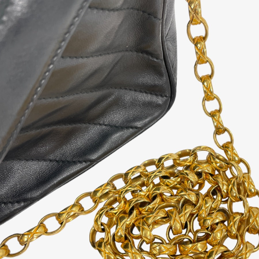 CHANEL Coco Lambskin Chain Shoulder Bag