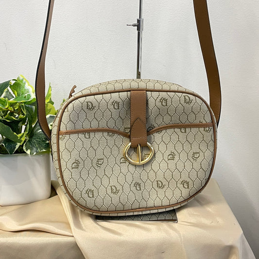 DIOR ハニカム　ショルダーバッグ