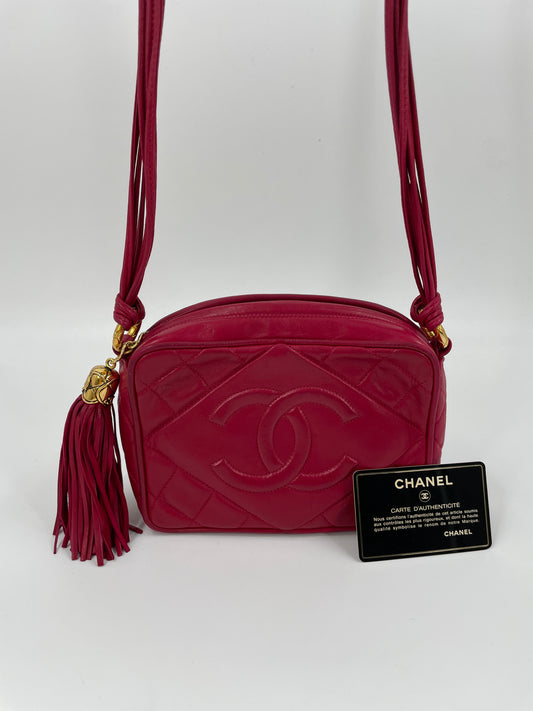 CHANEL　マトラッセ　ショルダー　ラムスキン