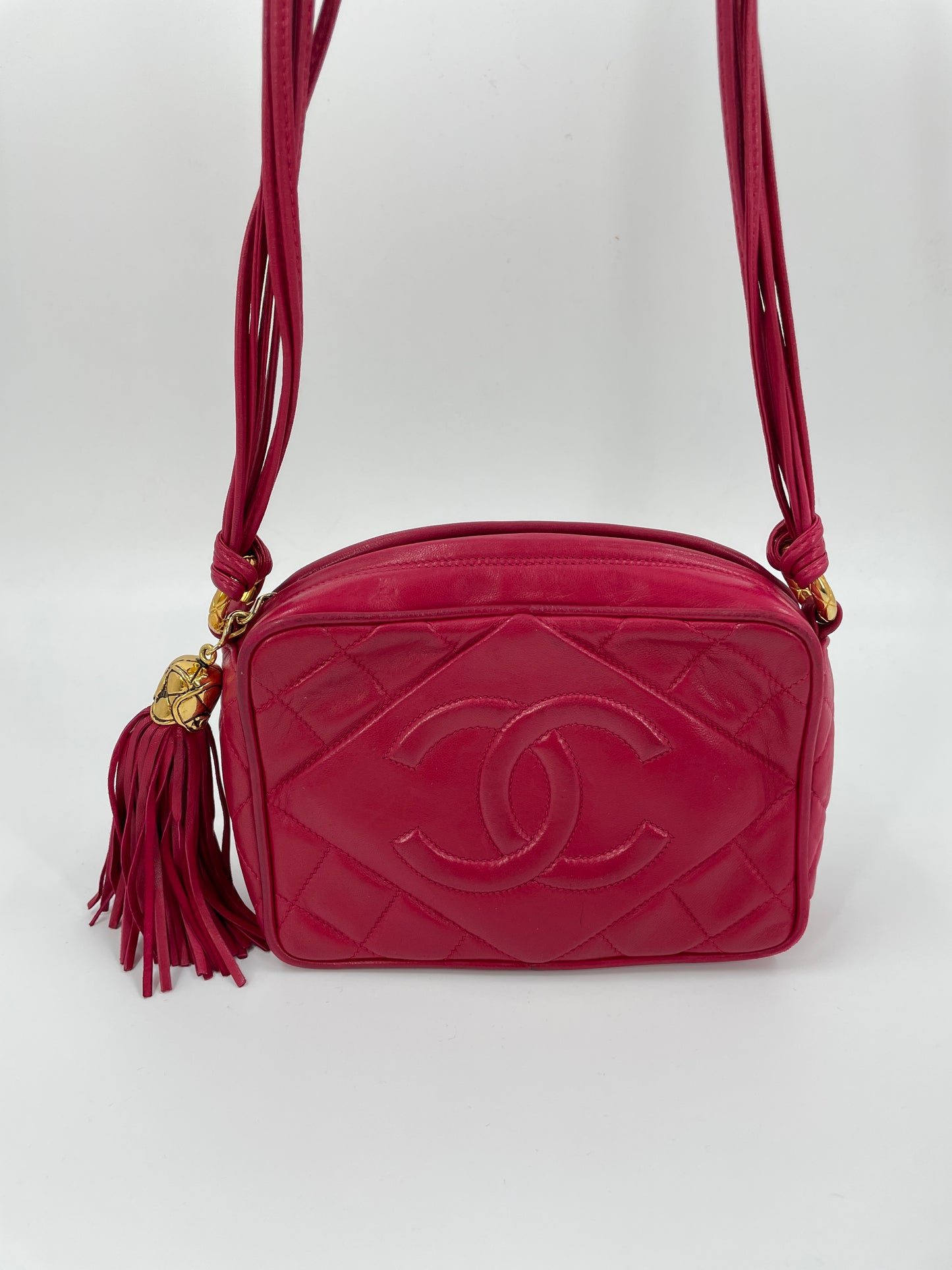 CHANEL　マトラッセ　ショルダー　ラムスキン