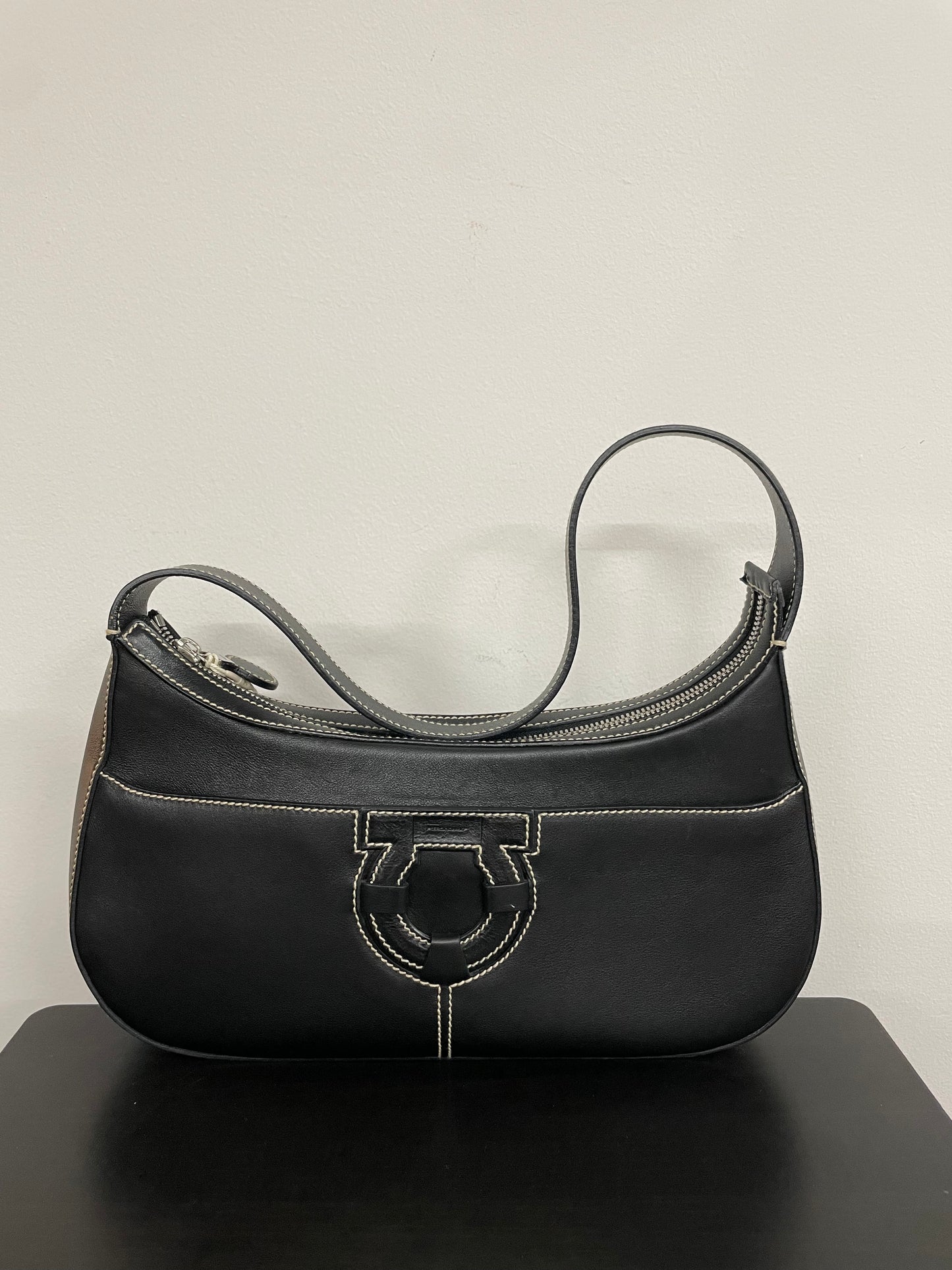 Ferragamo　ガンチーニ　DH-21　4380　leather　Black　DustBag