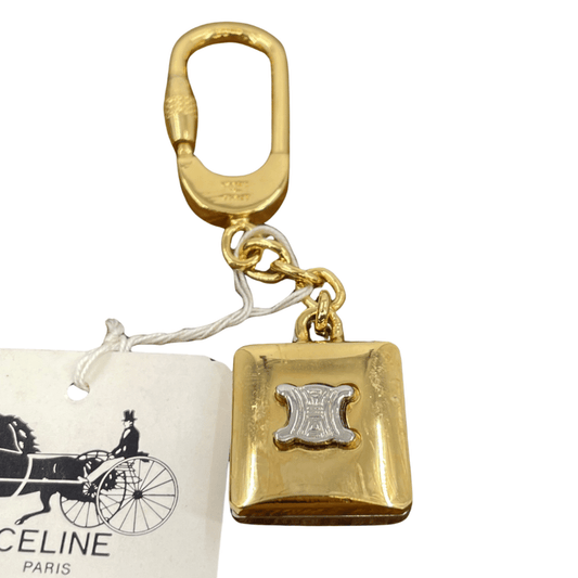 CELINE　キーホルダー　マカダムモチーフ