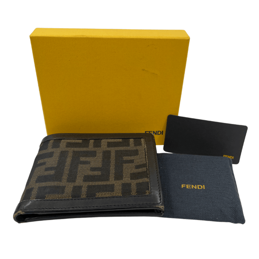 FENDI　財布　二つ折り　ズッカキャンバス