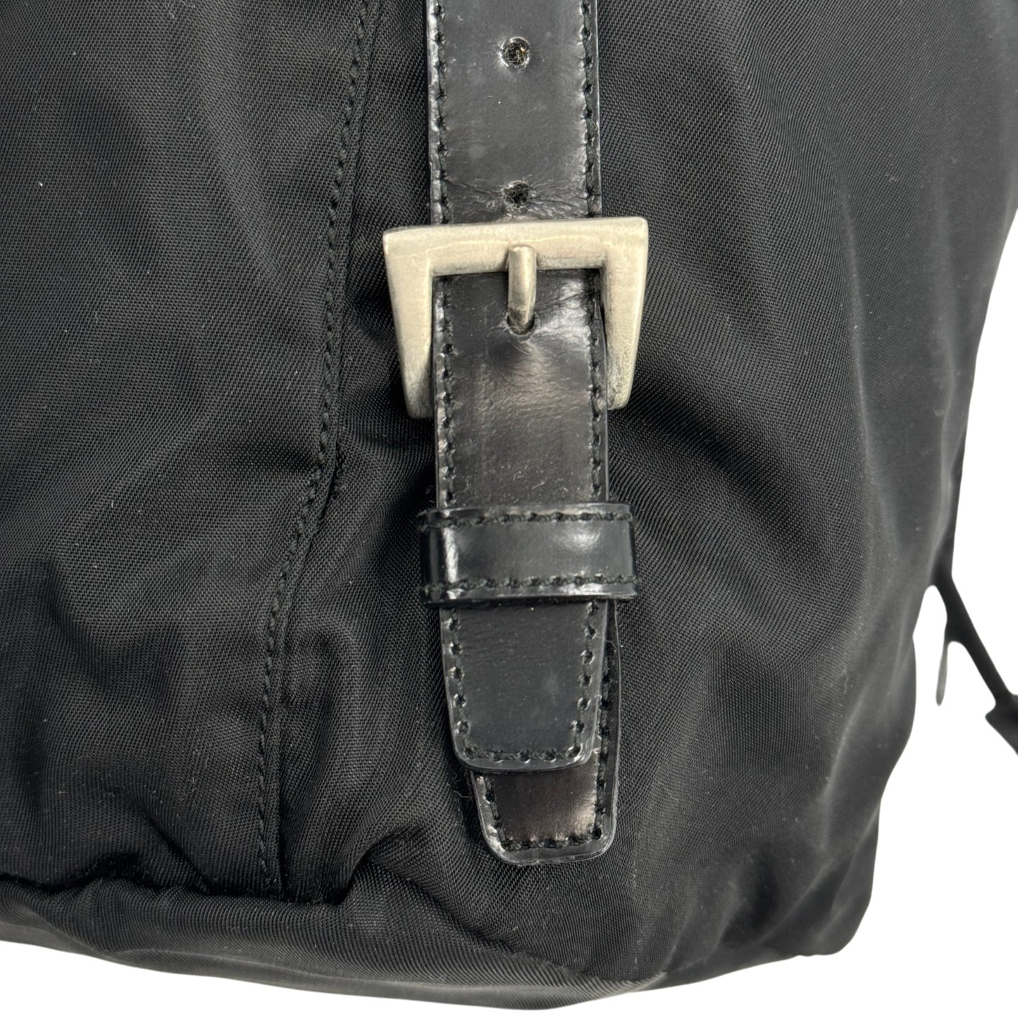 PRADA テスート ブラック バックパック