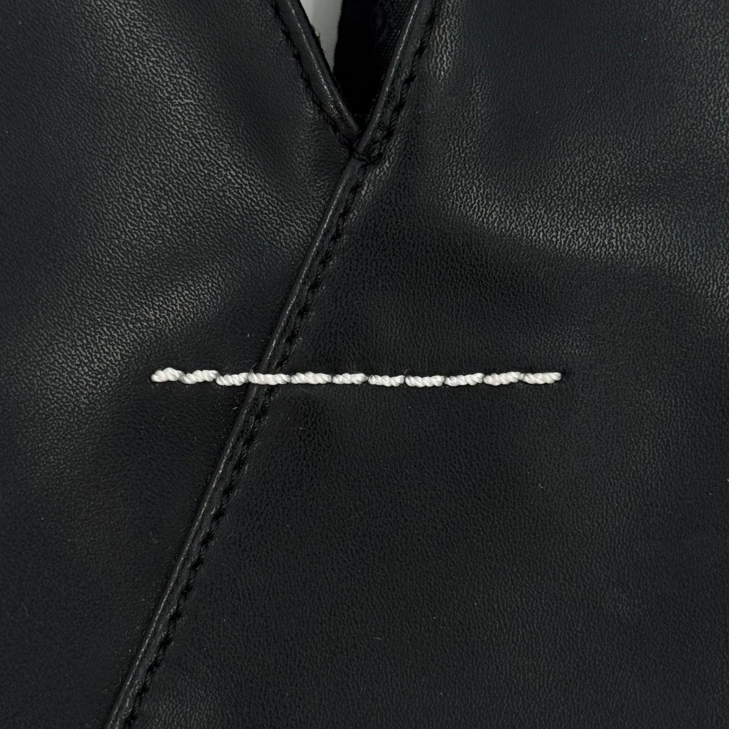 Maison Margiela ブラックレザー フォンポーチ ショルダー 4ステッチ