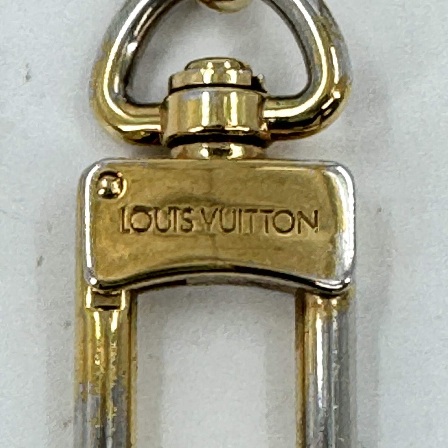 LOUIS VUITTON LV サークルキーリング M67362 GP バッグチャーム ロゴ