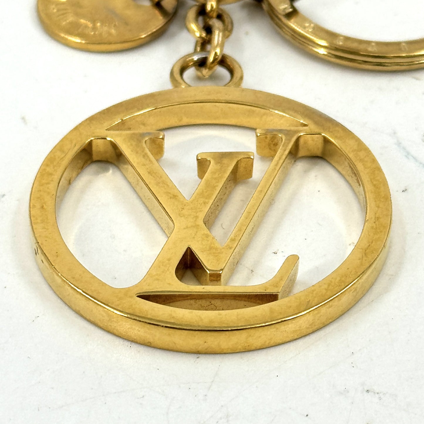 LOUIS VUITTON LV サークルキーリング M67362 GP バッグチャーム ロゴ