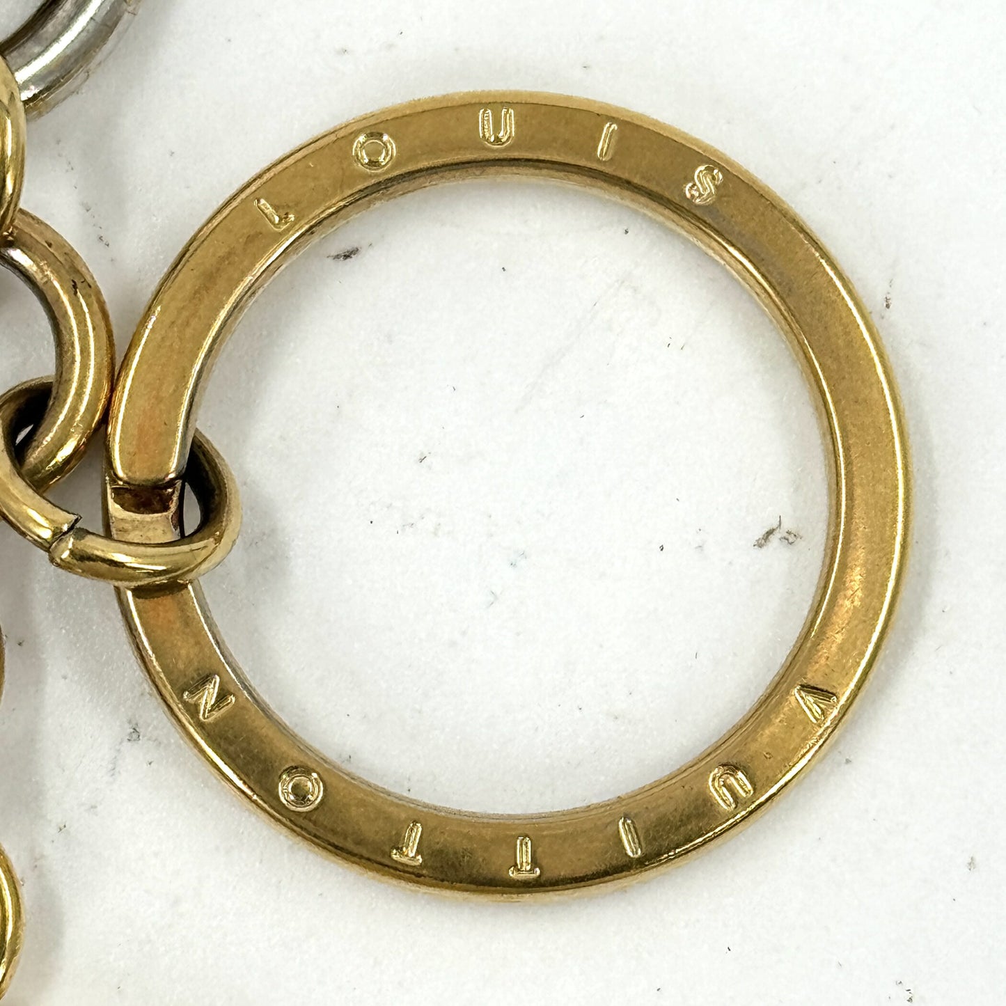 LOUIS VUITTON LV サークルキーリング M67362 GP バッグチャーム ロゴ