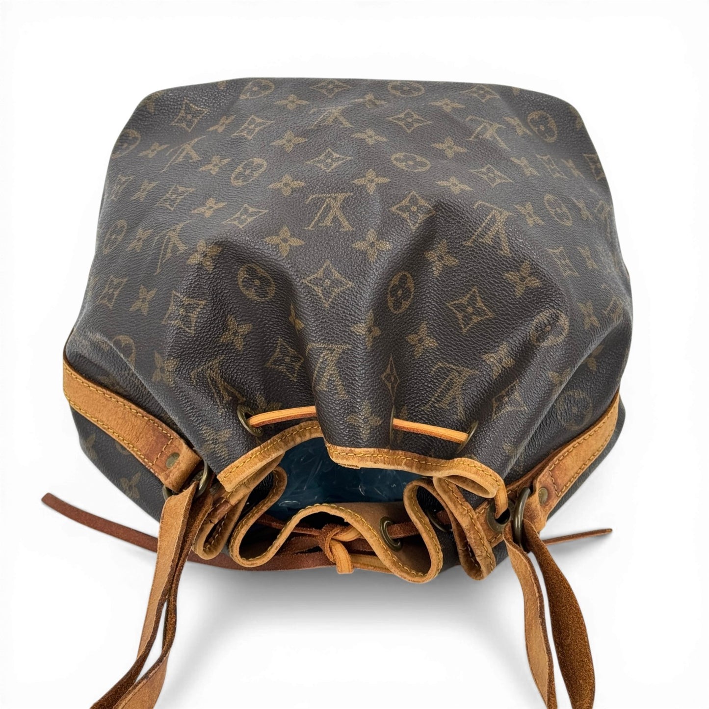 LOUIS VUITTON モノグラム プチノエ M42226 ショルダーバッグ