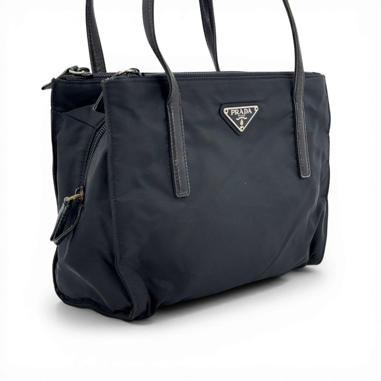 PRADA テスート ブラック ショルダーバッグ