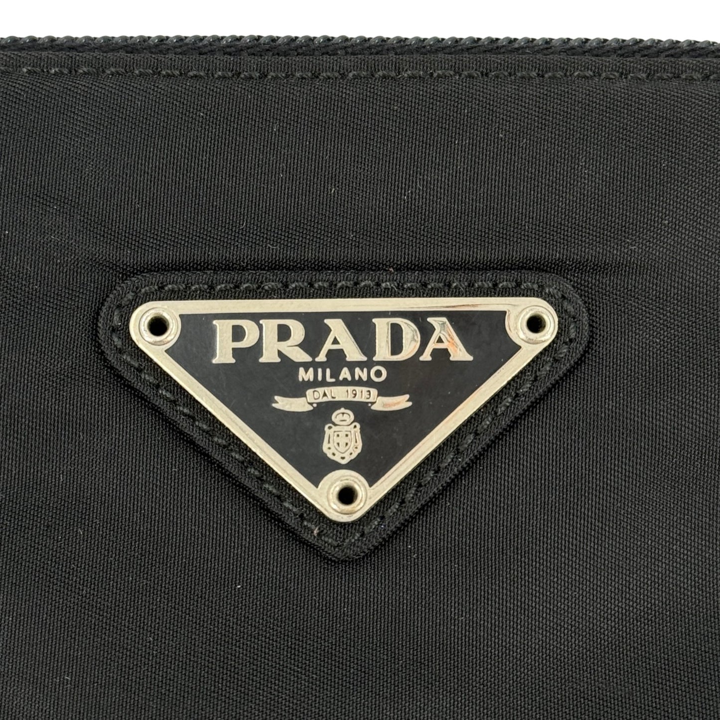 PRADA テスート ブラック ショルダーバッグ