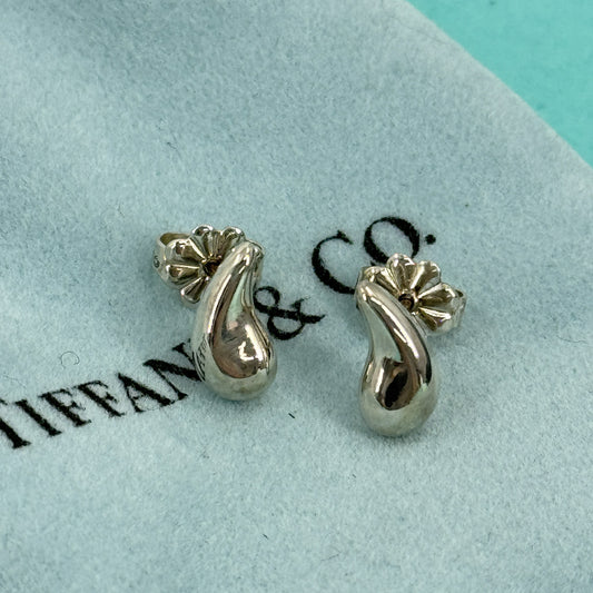 TIFFANY ティアドロップ ピアス SV925