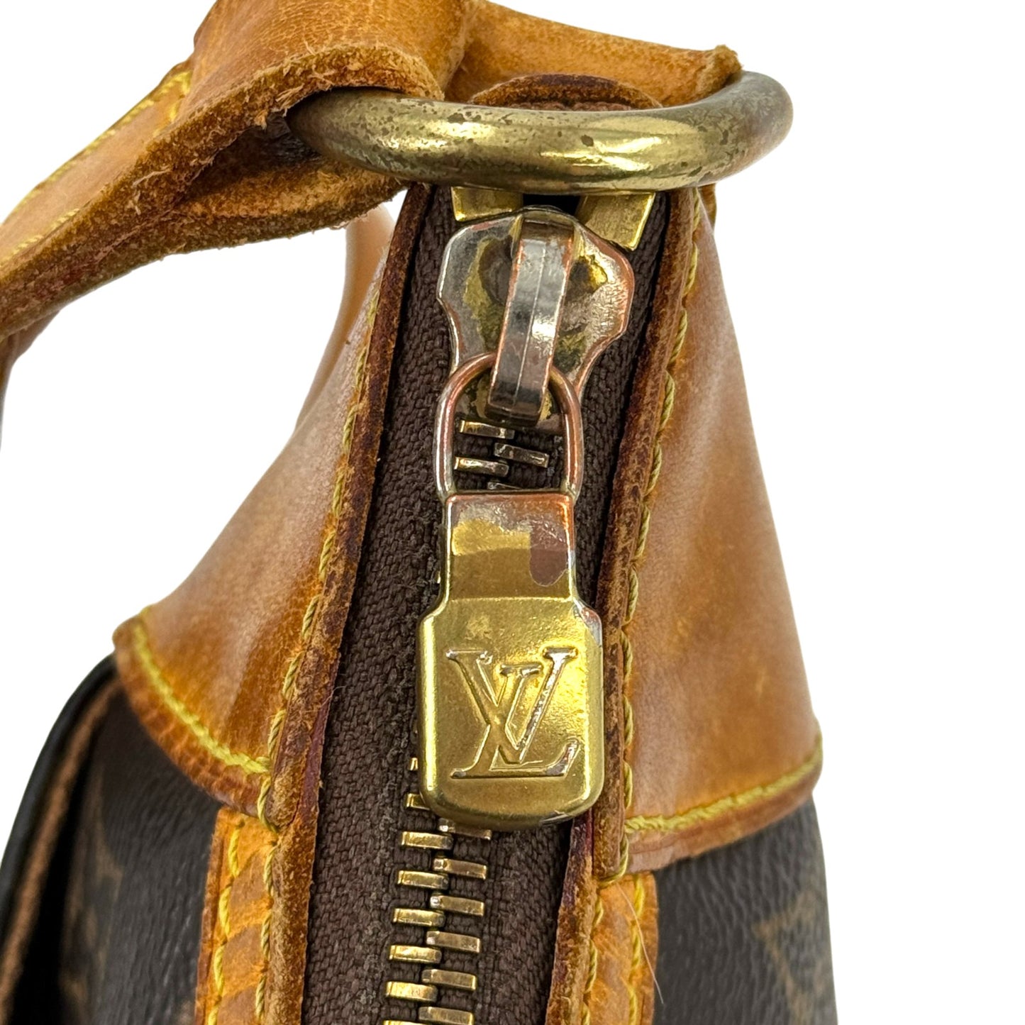 LOUIS VUITTON モノグラム オデオンPM M56390 ショルダーバッグ