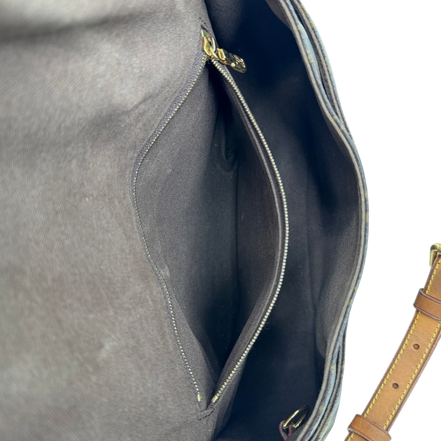 LOUIS VUITTON モノグラム メニルモンタンPM M40474 ショルダーバッグ