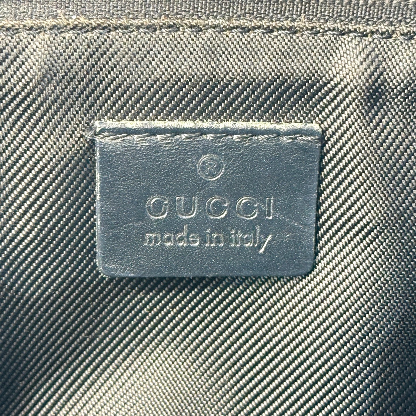 GUCCI  ブラック GGキャンバス ハンドバッグ