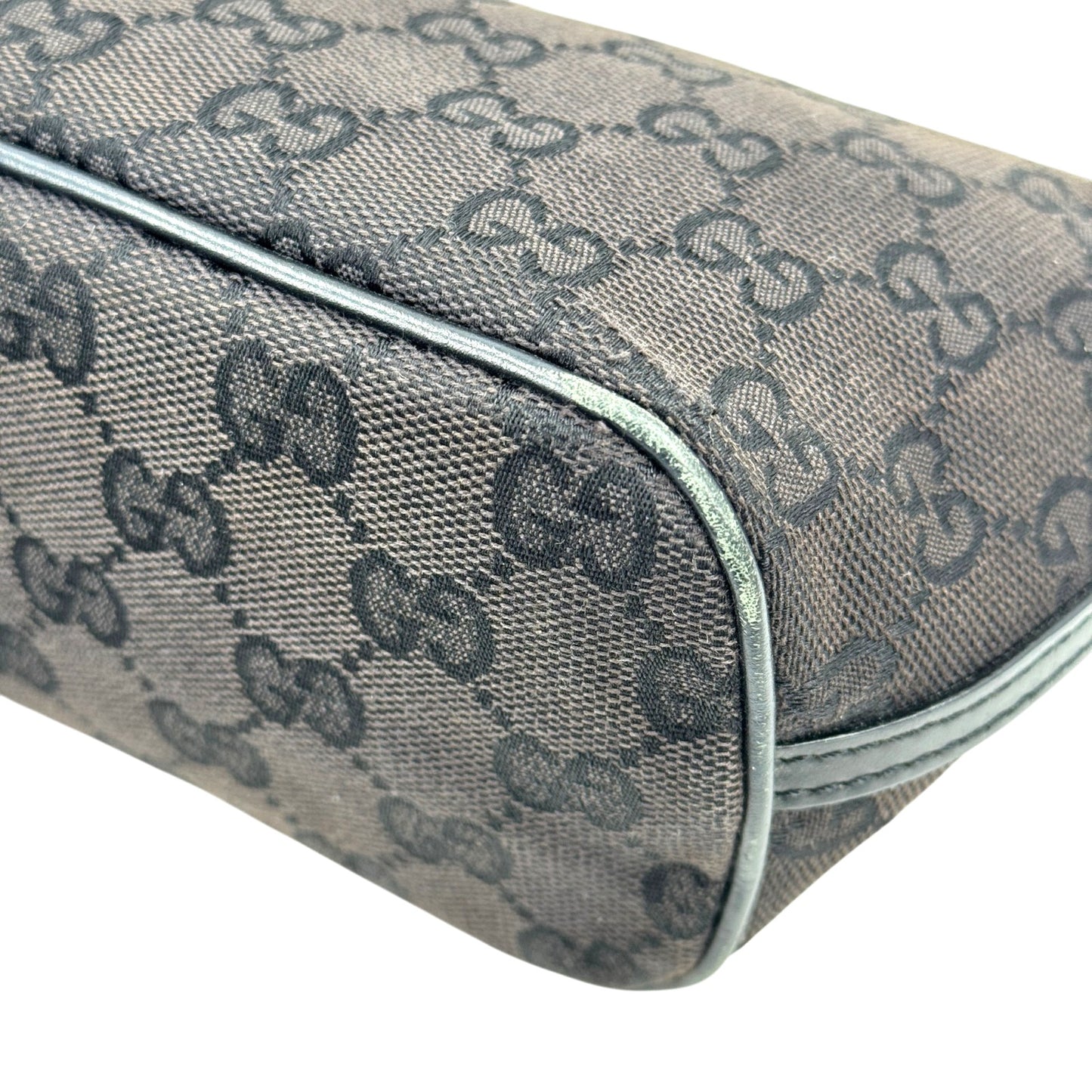 GUCCI  ブラック GGキャンバス ハンドバッグ