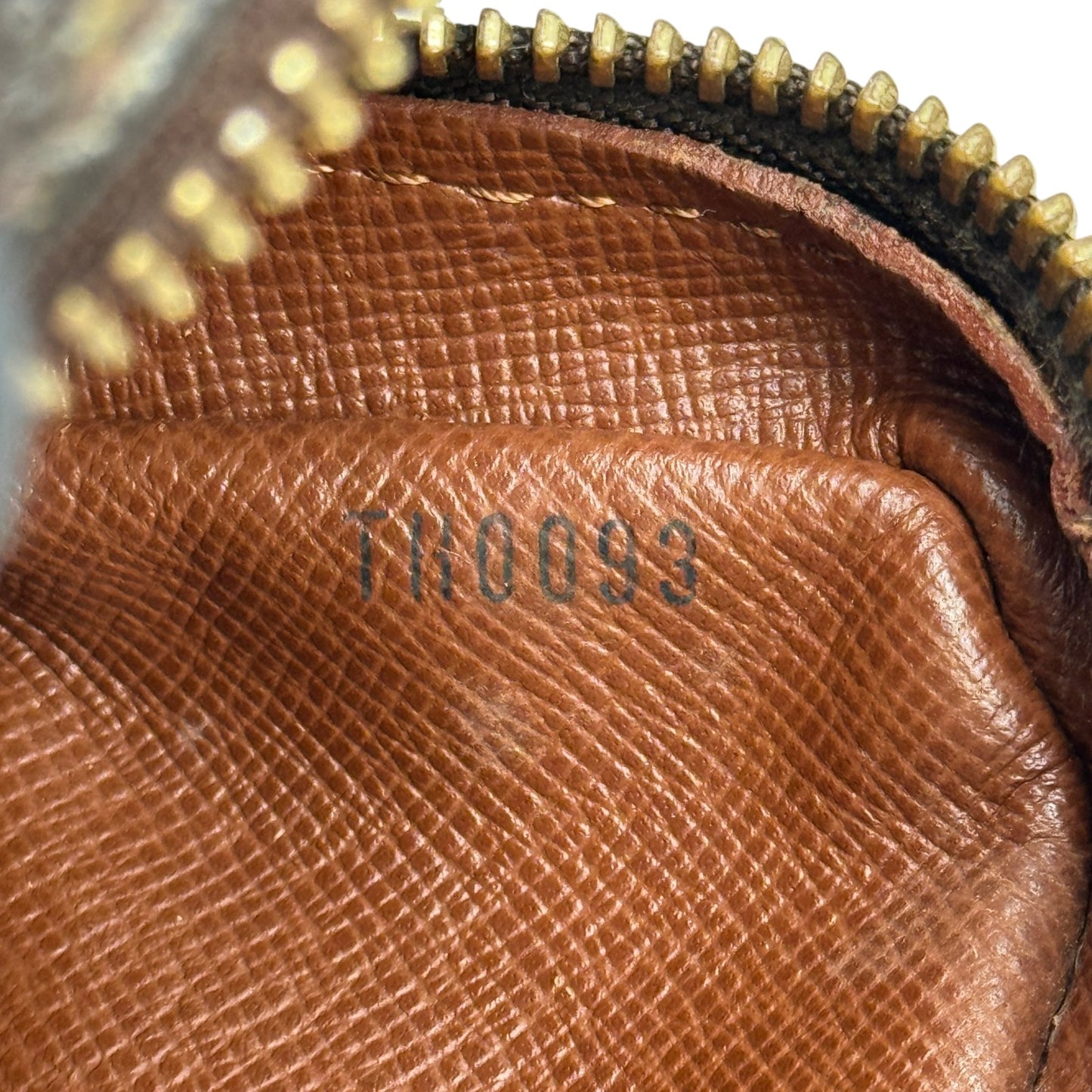 LOUIS VUITTON モノグラム アマゾン M45236 ショルダーバッグ
