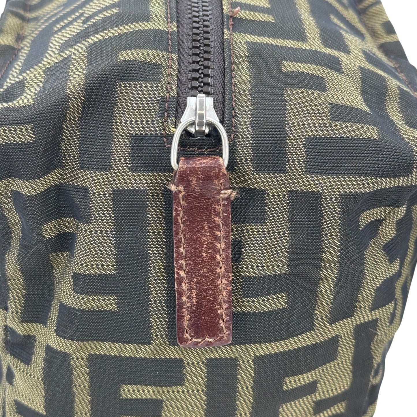 FENDI ズッカ ナイロン ハンドバッグ