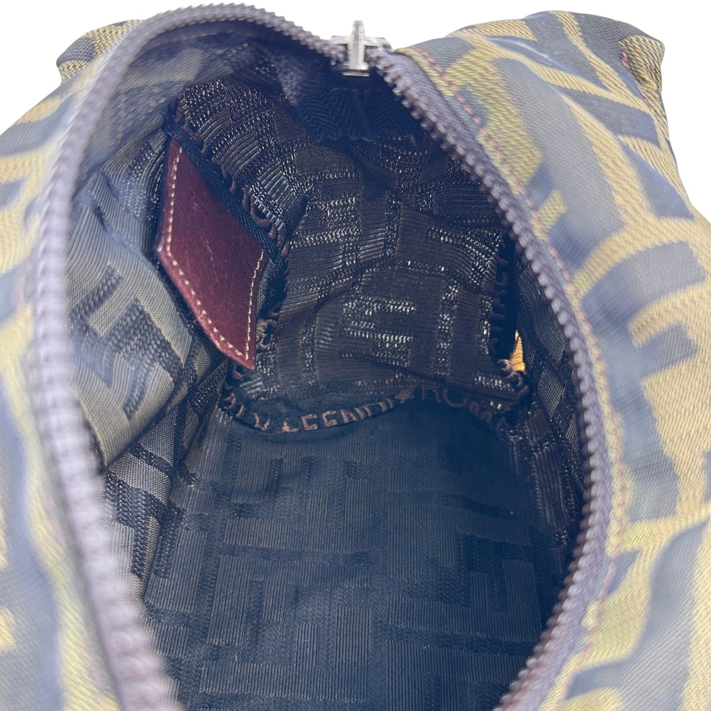 FENDI ズッカ ナイロン ハンドバッグ