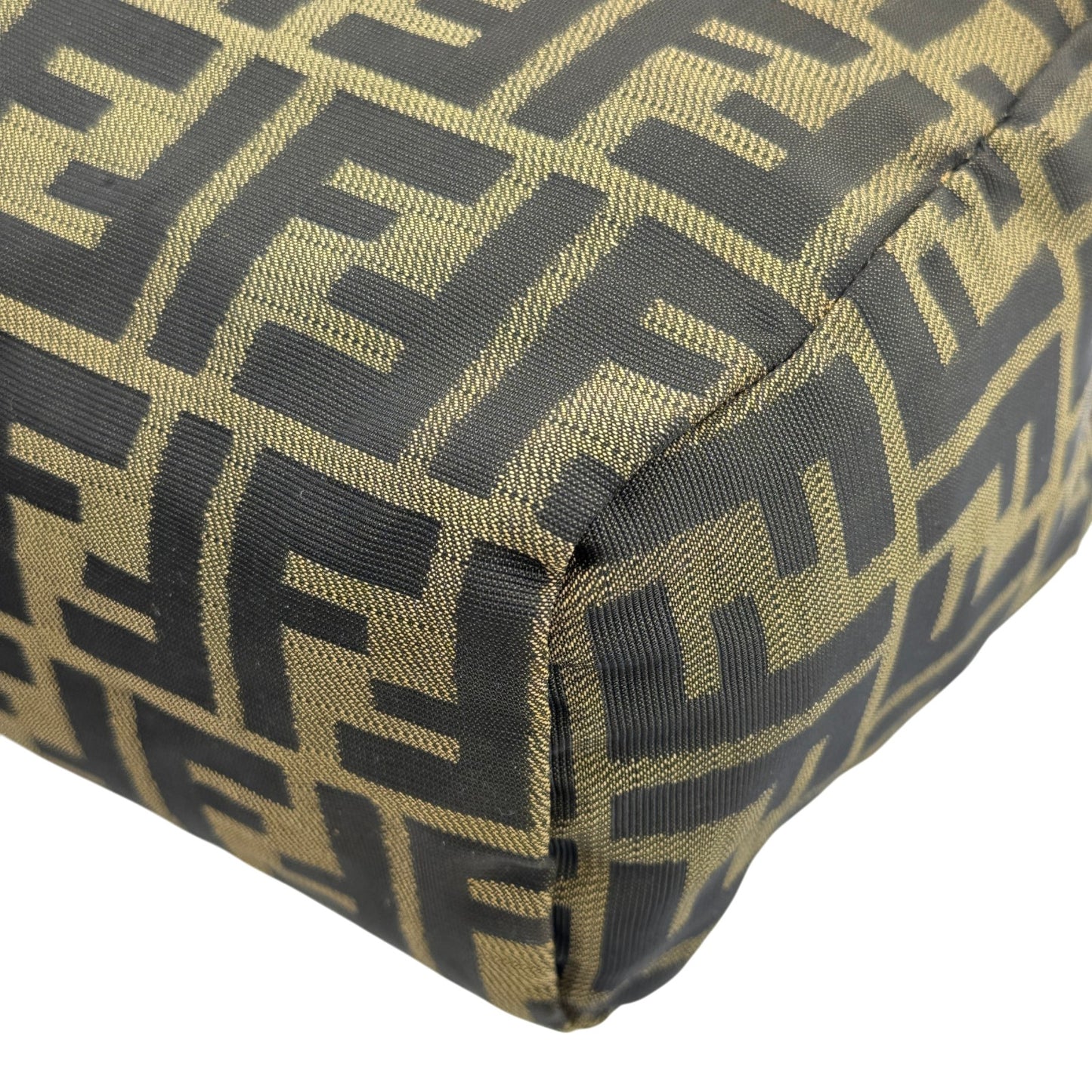 FENDI ズッカ ナイロン ハンドバッグ