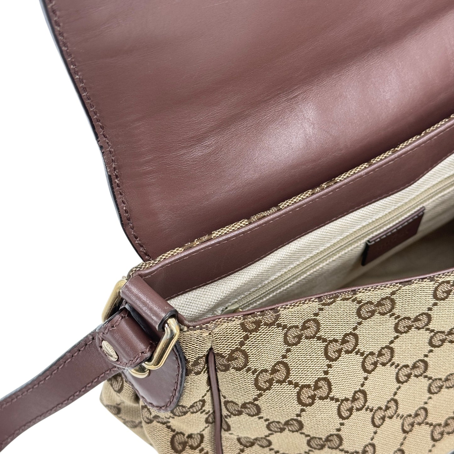 GUCCI GGキャンバス ベージュ ショルダーバッグ