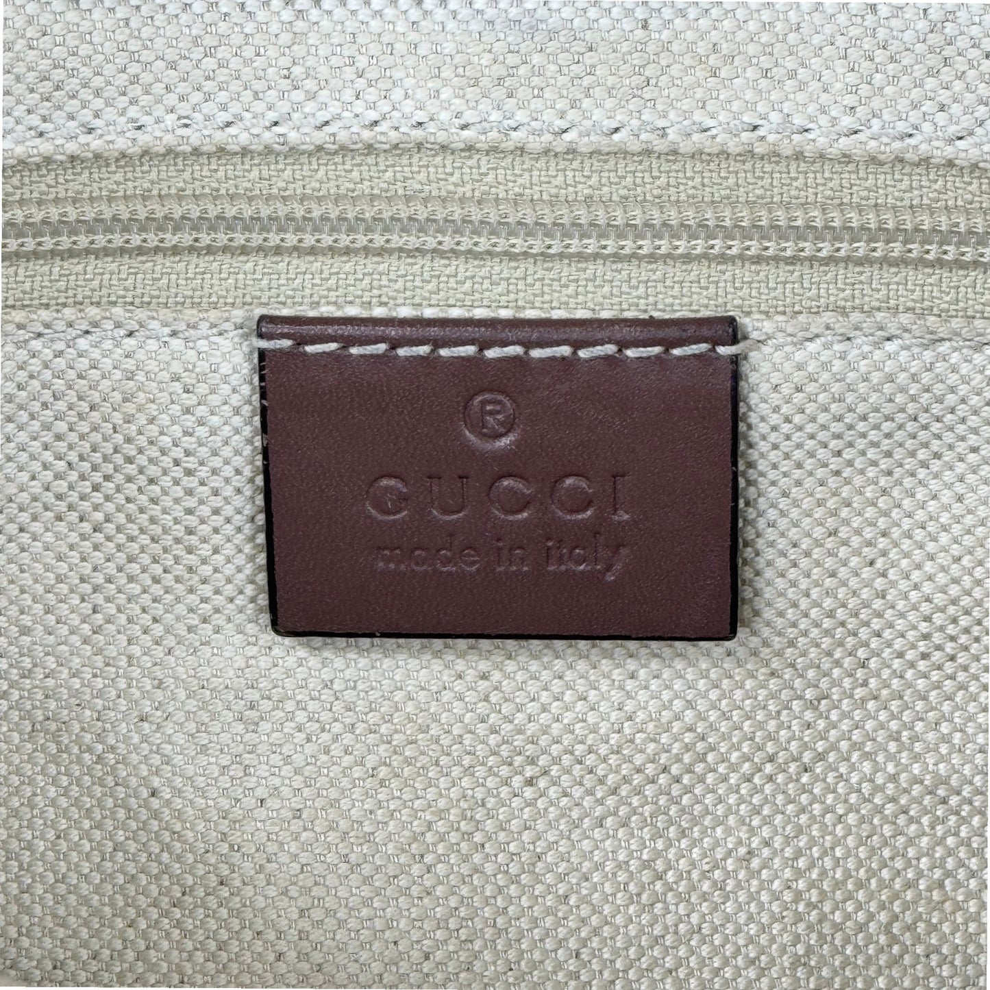 GUCCI GGキャンバス ベージュ ショルダーバッグ