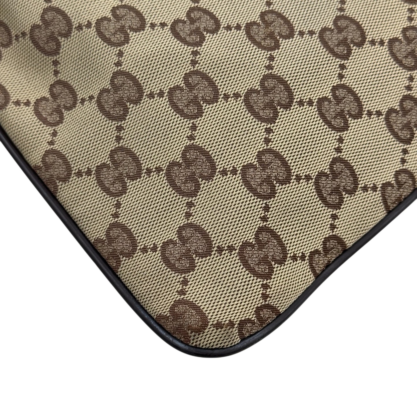 GUCCI GGキャンバス ベージュ ショルダーバッグ