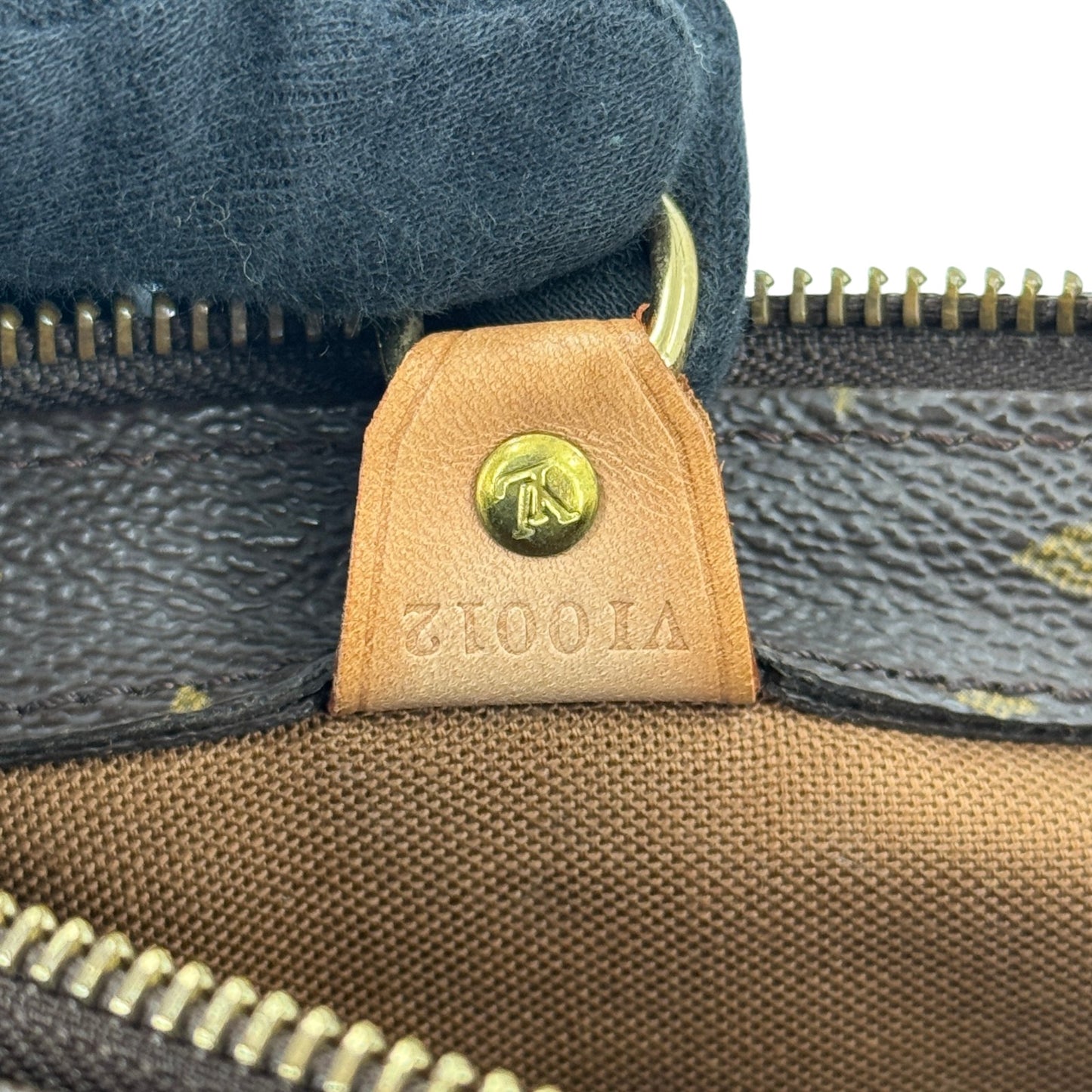 LOUIS VUITTON モノグラム カバ ピアノ M51148 ショルダーバッグ