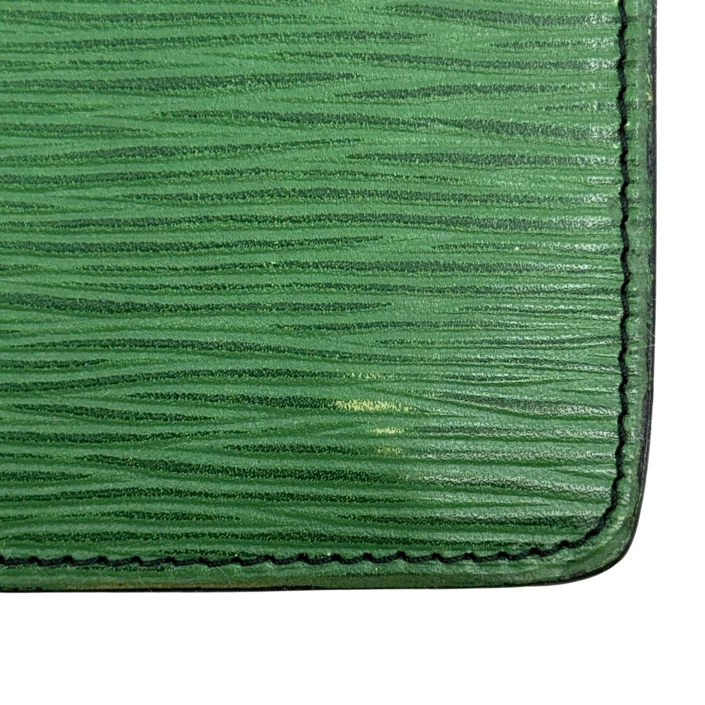 LOUIS VUITTON エピ グリーン モンテーニュ 27 M52664 クラッチバッグ