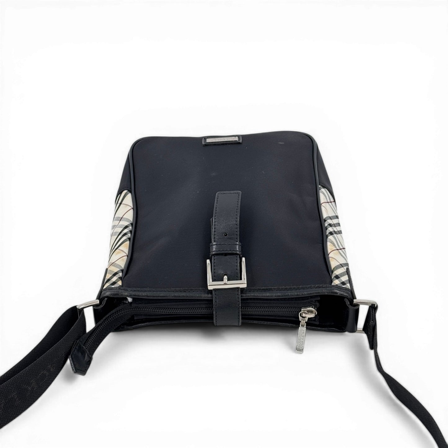 BURBERRY ノヴァキャンバス ブラックショルダーバッグ